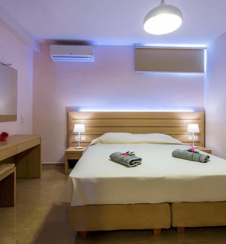 Krouzeri Beach Apartments Katavolos ภายนอก รูปภาพ